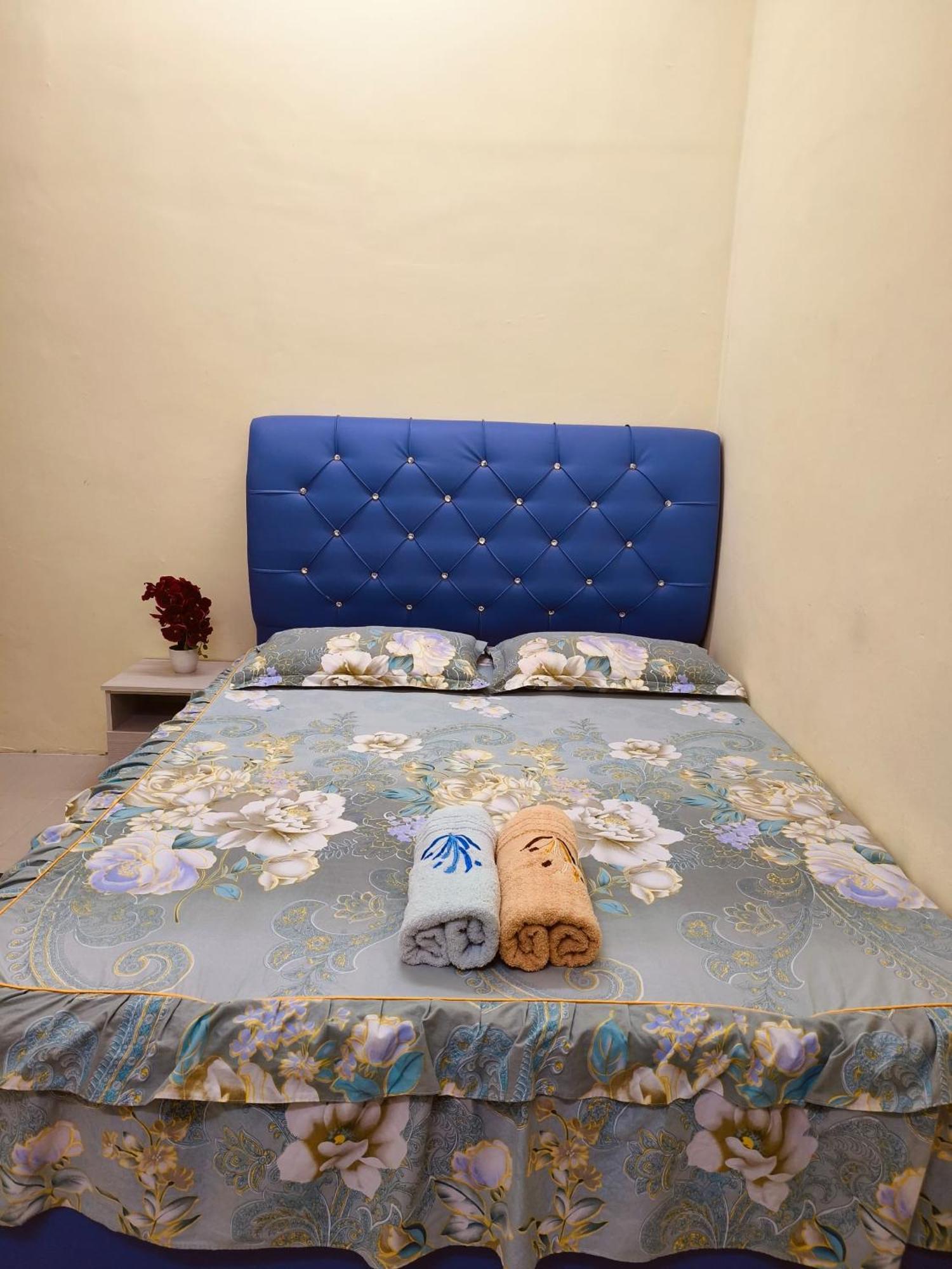 Wafiy Homestay Macang المظهر الخارجي الصورة